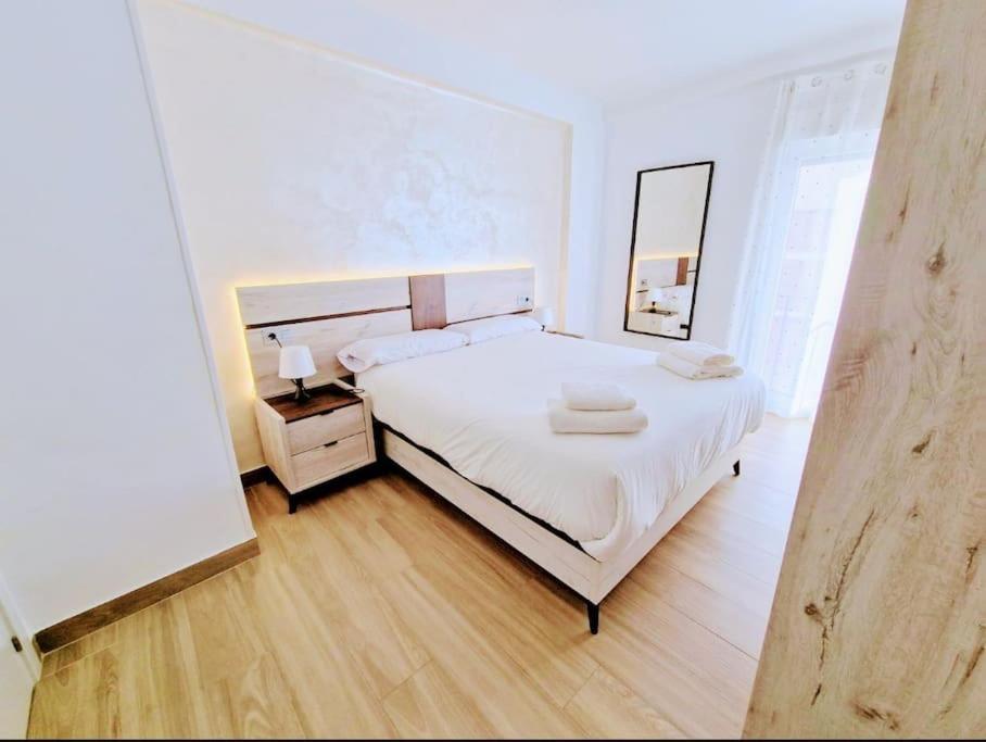 Apartamento Puerto Sol Y Mar Fuengirola Kültér fotó